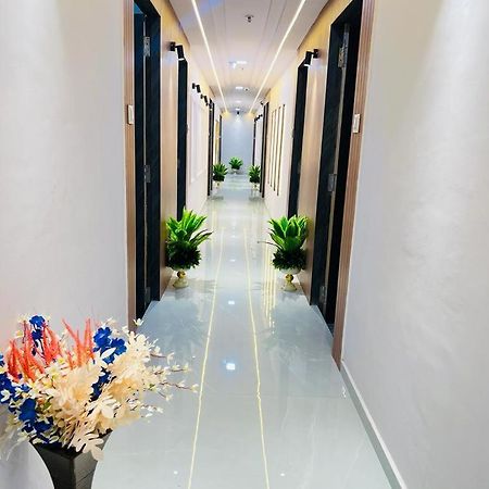 סוראט Hotel Star Galaxy מראה חיצוני תמונה